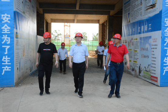 张一波深入我校调研指导工作